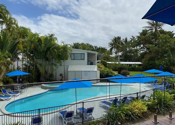 Beachfront Terraces With Onsite Reception & Check In